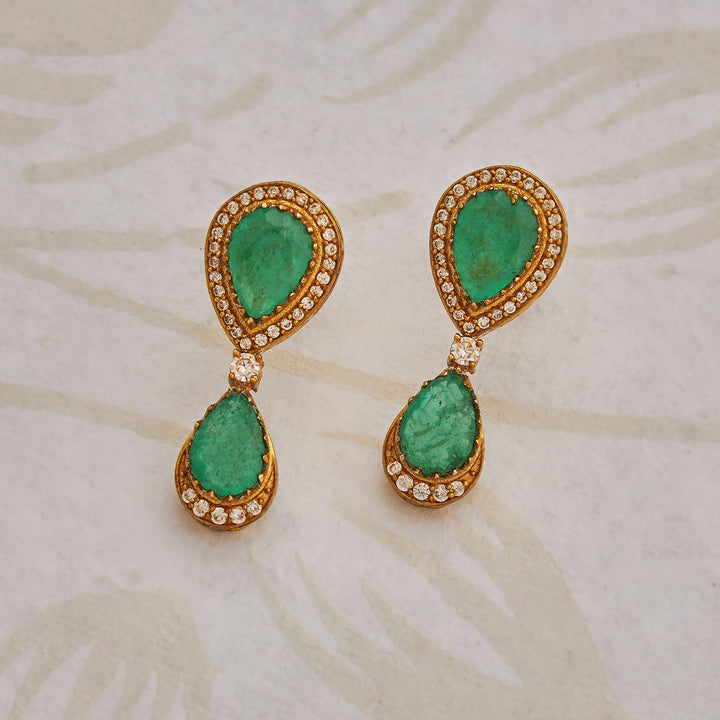 Rosyura Victorian Necklace Set