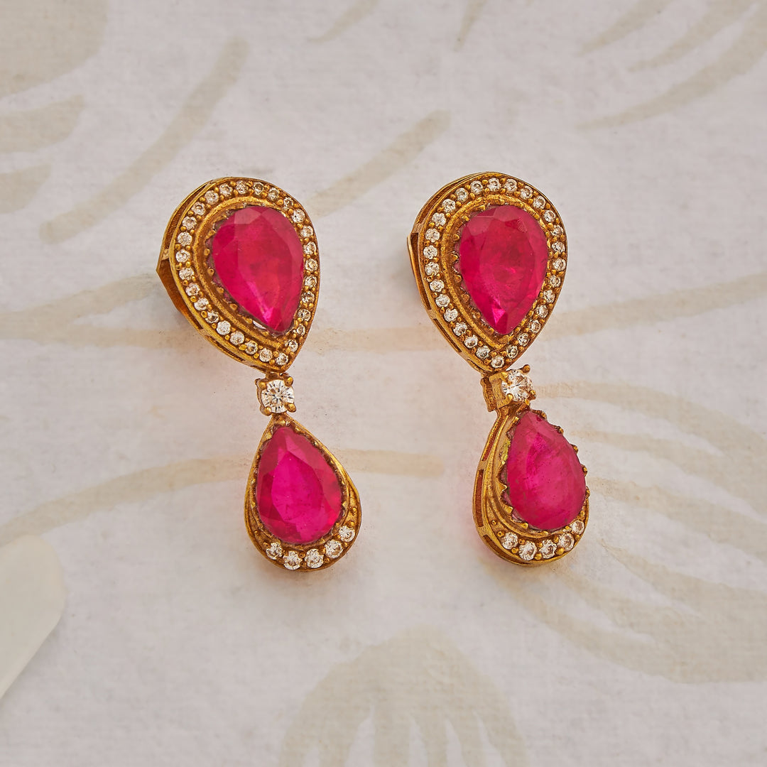 Rosyura Victorian Necklace Set