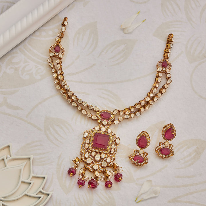 Petalgrid Necklace Set