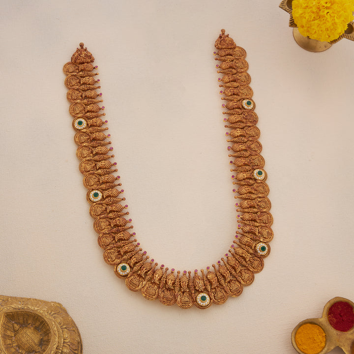 Padmavarnika Kasu Mala