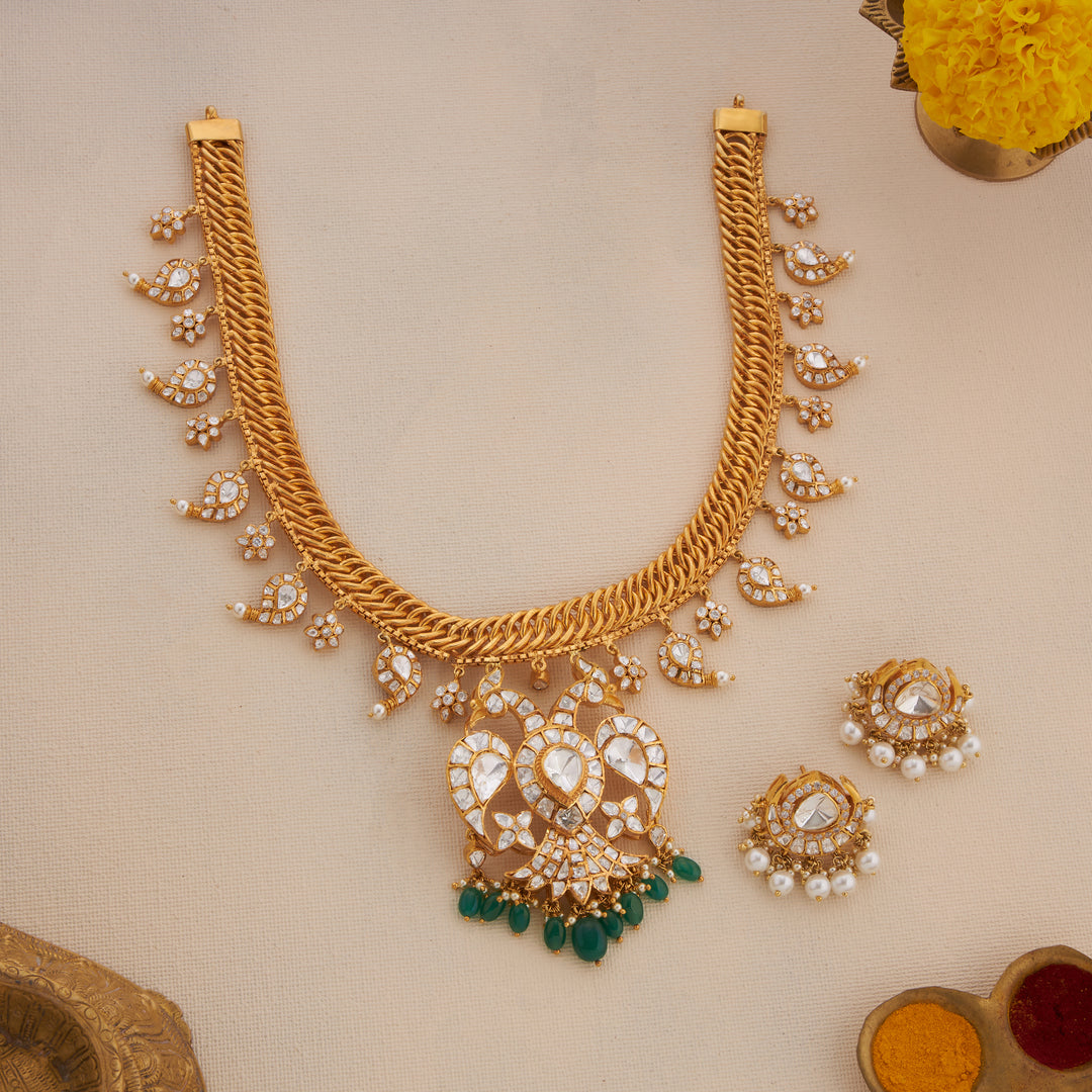 Dvipaksha Necklace Set