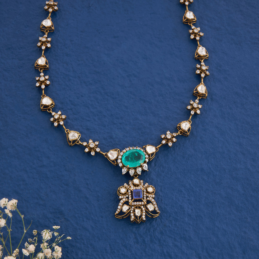 Bloomelisse Necklace Set