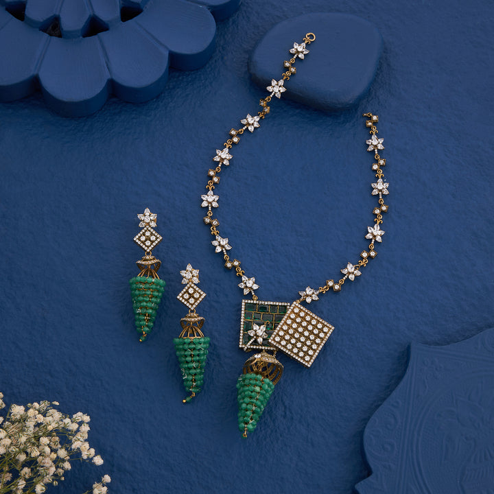 Squivira Necklace Set