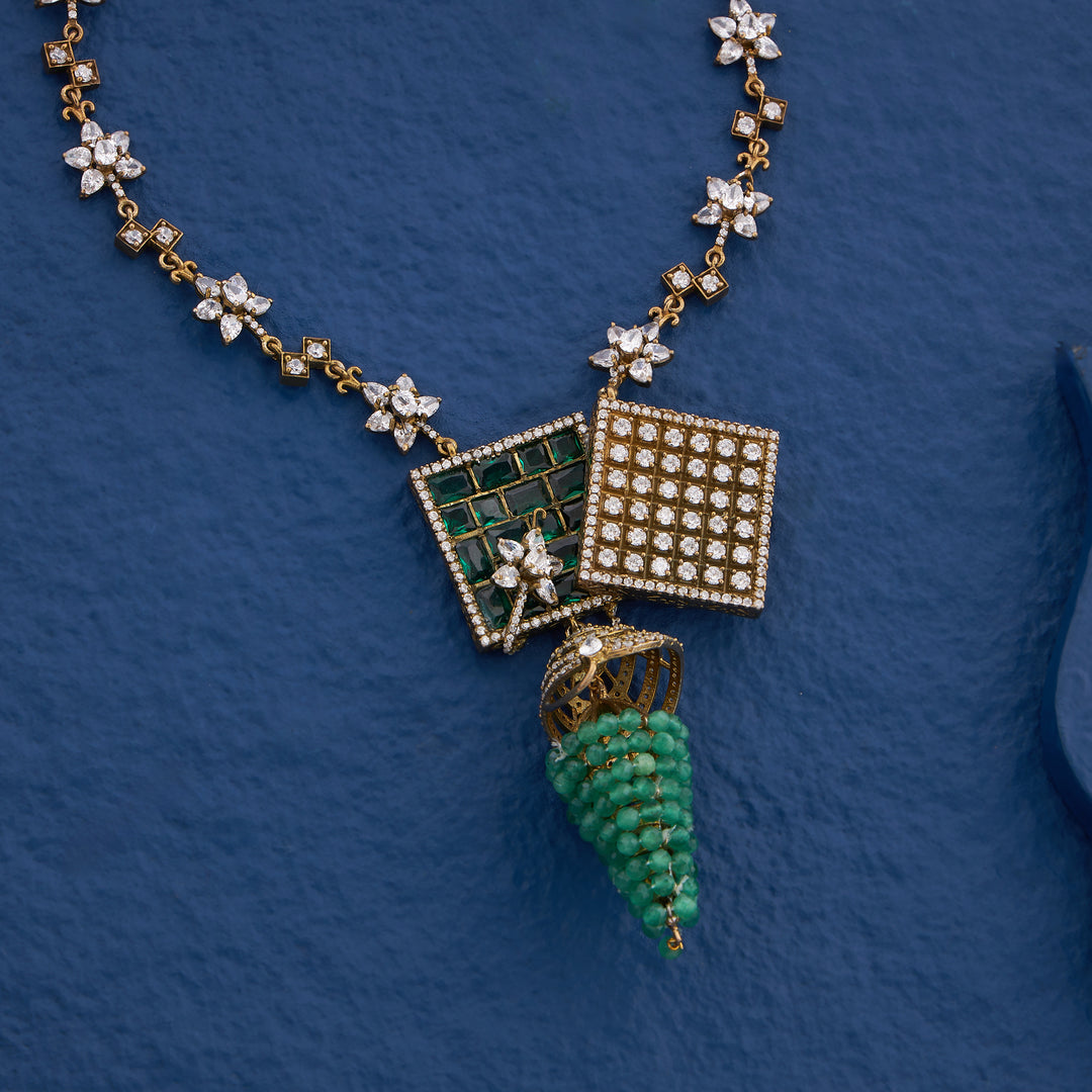 Squivira Necklace Set