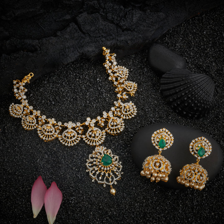 Bloomista Necklace Set