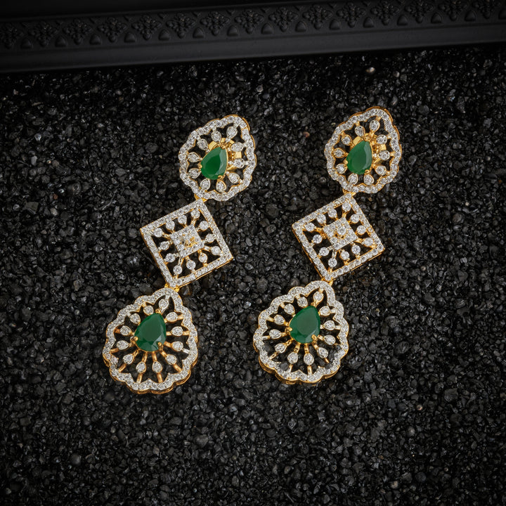 Crystyn Pear Necklace Set