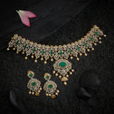 Mahin Oval Necklace Set