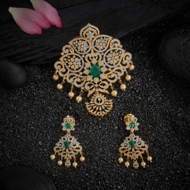 Pearvella Pendant Set
