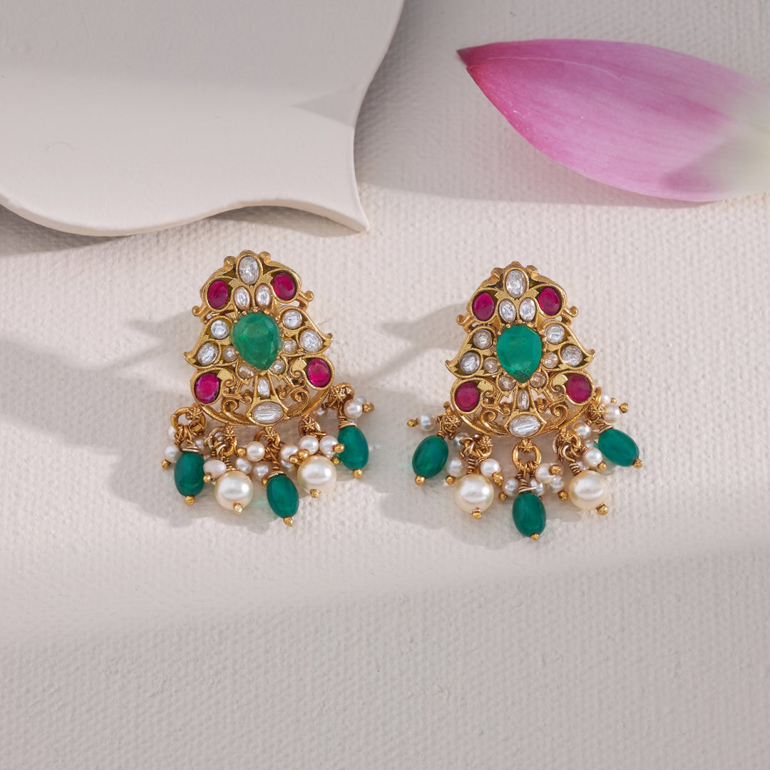 Mallika Kundan Studs