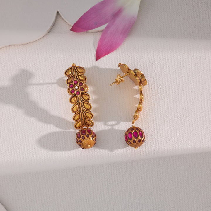 Sairvini Antique Danglers