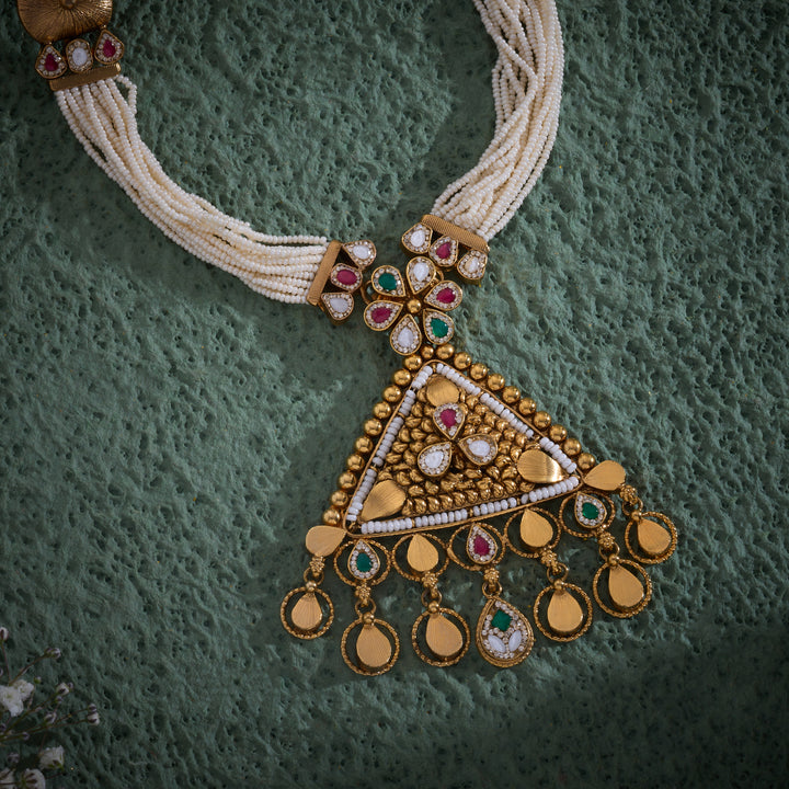 Trioona Pearlwyn Necklace Set