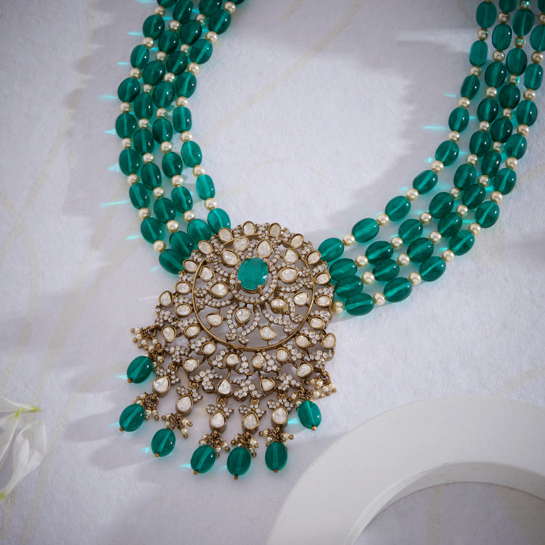 Greencrest Victorian Necklace Set