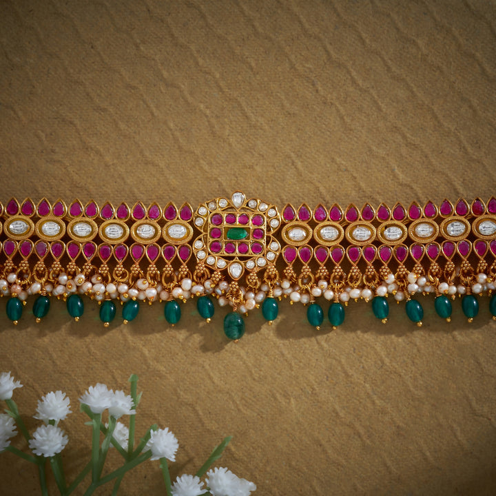 Gulnar Kundan Choker