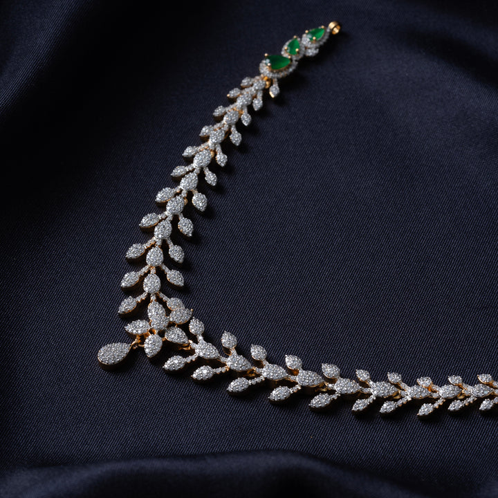 Tarang Diamond Short Necklace