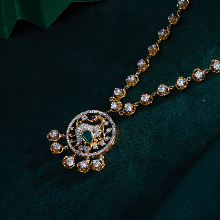 Plume & Shine Necklace