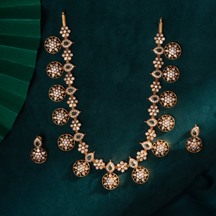 Tinduka Pushpa Necklace Set