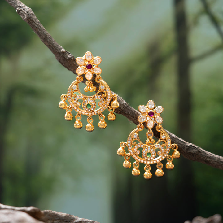 Amrapali Danglers