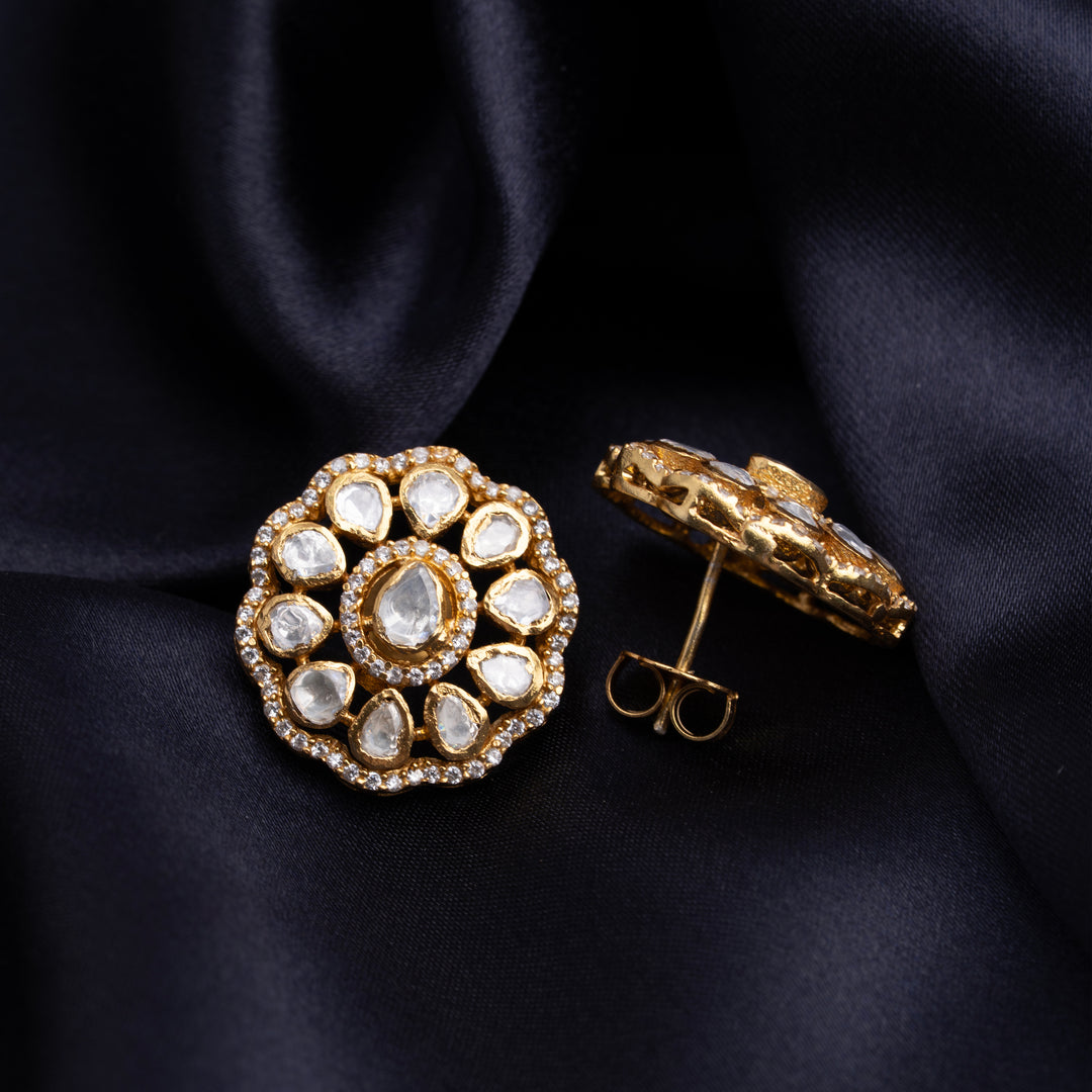 Dewlight Studs