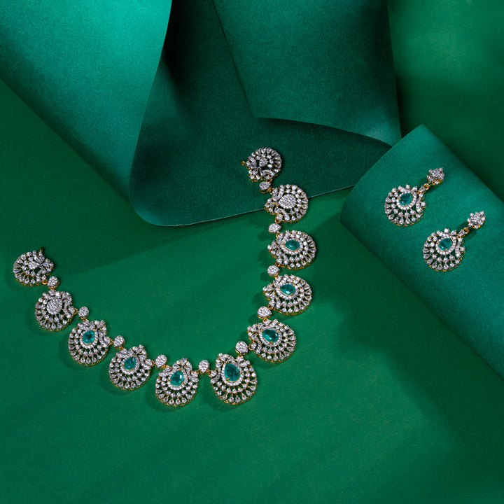 Fleur d’Emeraude Necklace Set