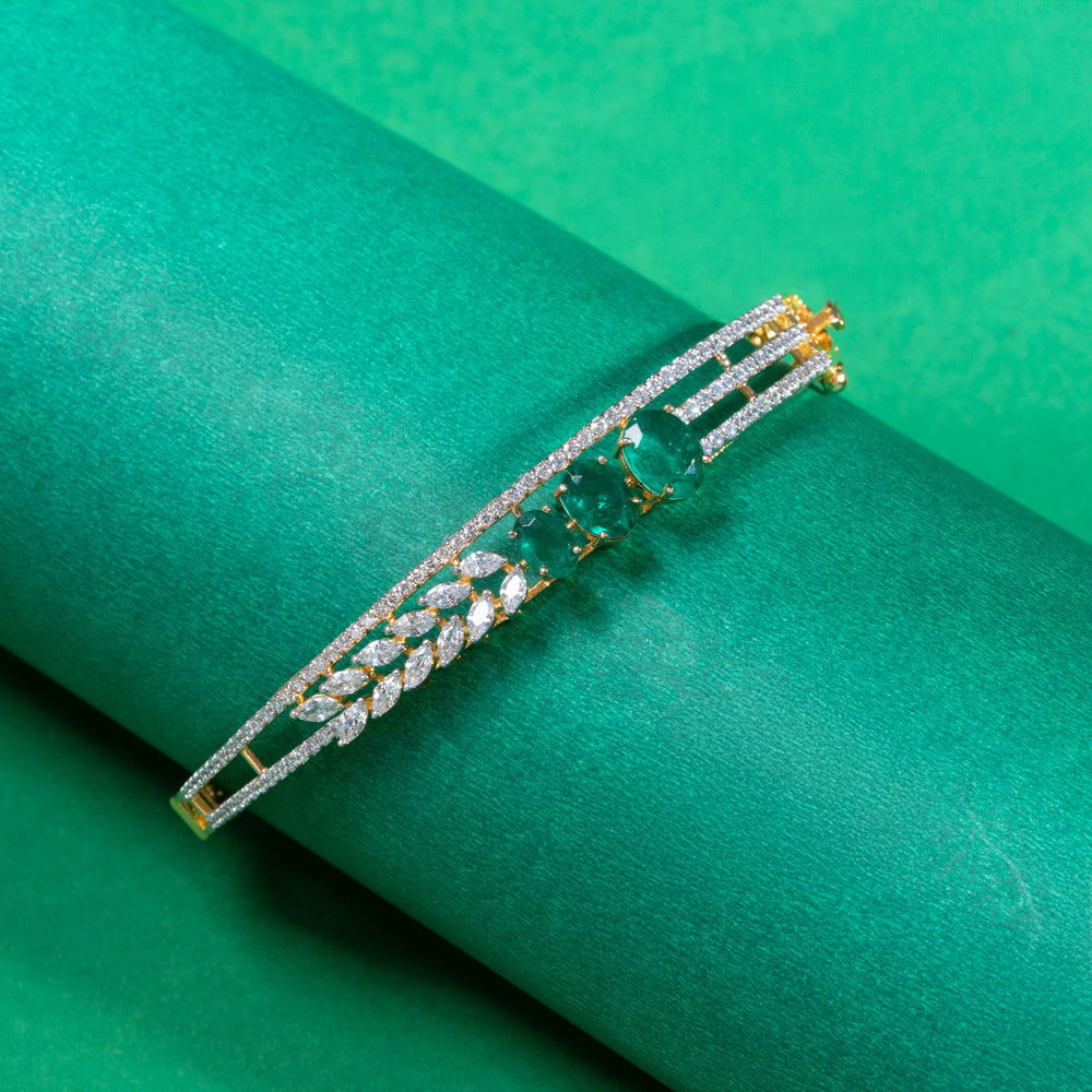 RajKriti Emerald Bracelet