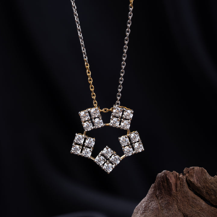 Quadra Gleam Pendant Set