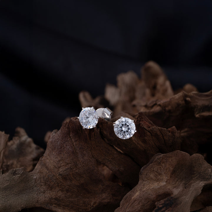 D'Gleam Studs