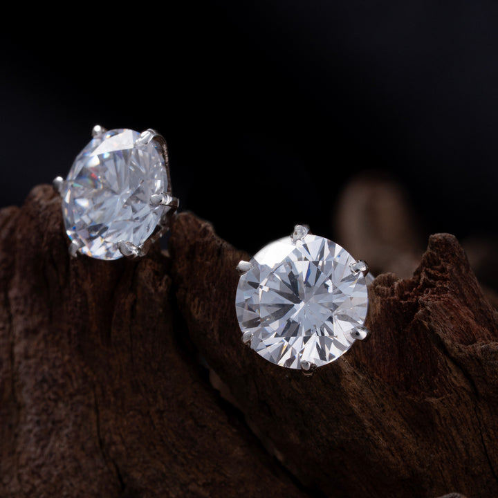 D'Gleam Studs