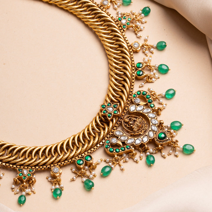 Divya Grace Short Necklace