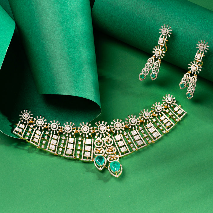Bloom Tear Necklace Set