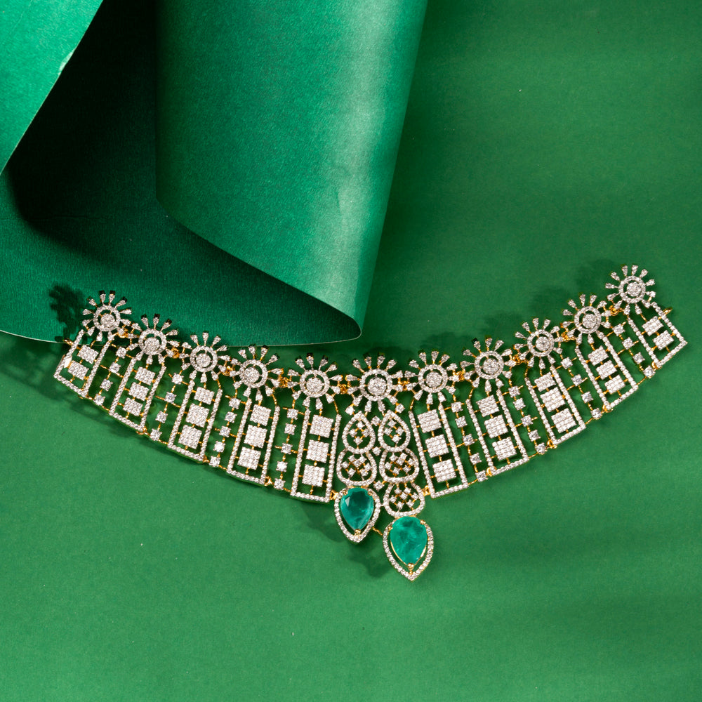 Bloom Tear Necklace Set
