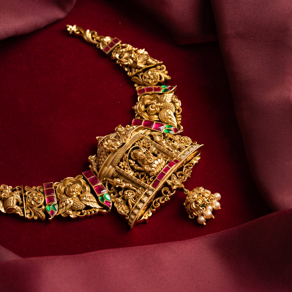 Lakshmi Gajadhara Short Necklace
