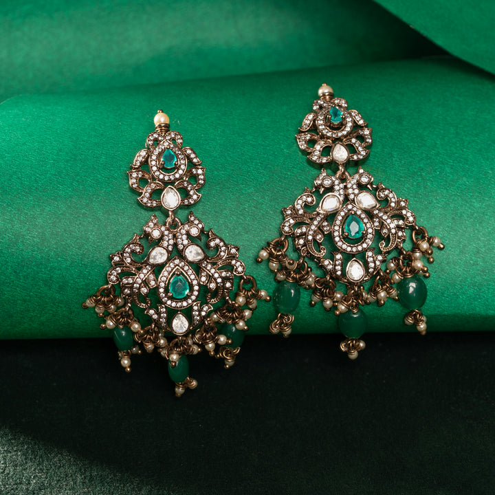 Peacovia Necklace Set
