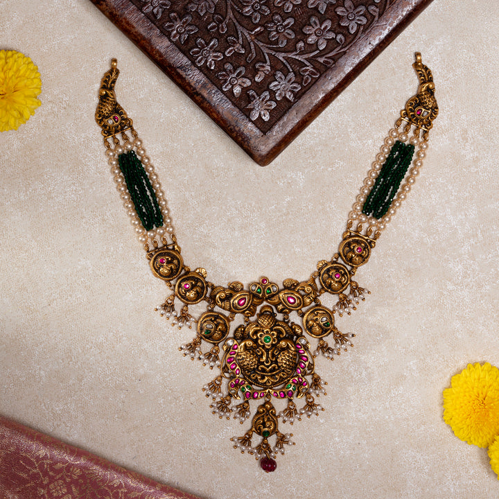 Vishalakshi Short Necklace
