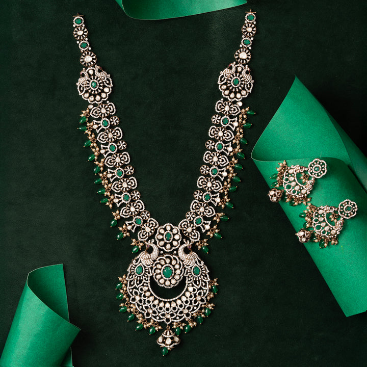 Zamormud Necklace Set