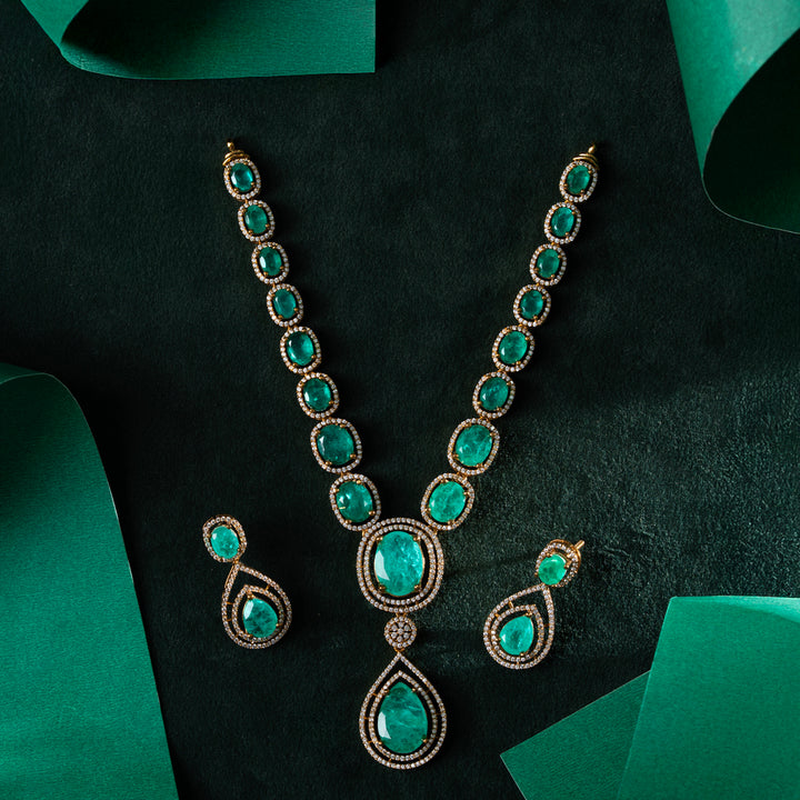 Meadow Bloom Necklace Set