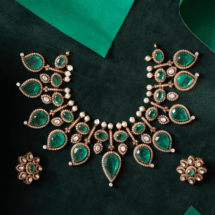 Nectar of Kings Necklace Set