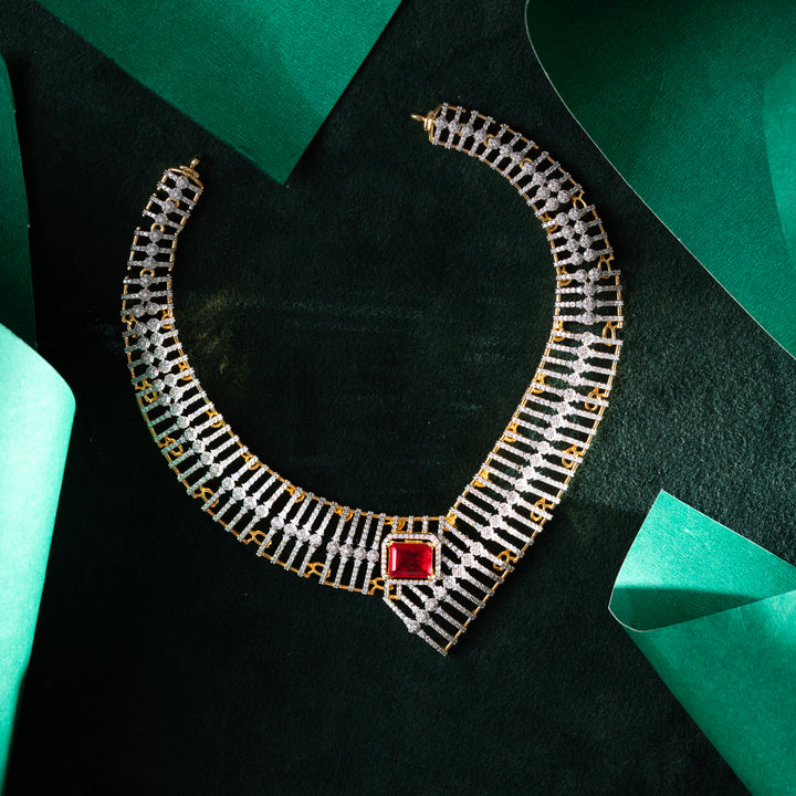 Bow Embrace Necklace Set