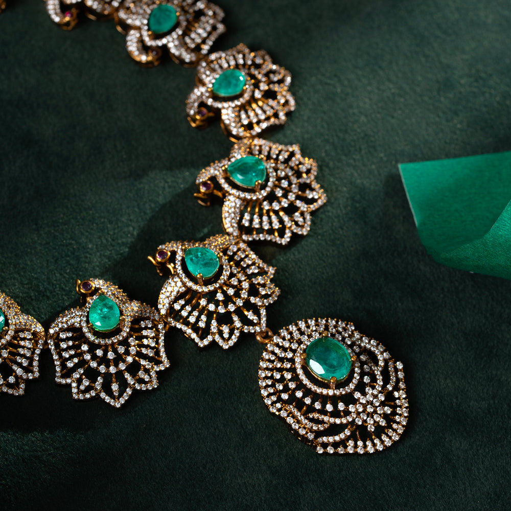 Sovereign Sparkle Necklace Set