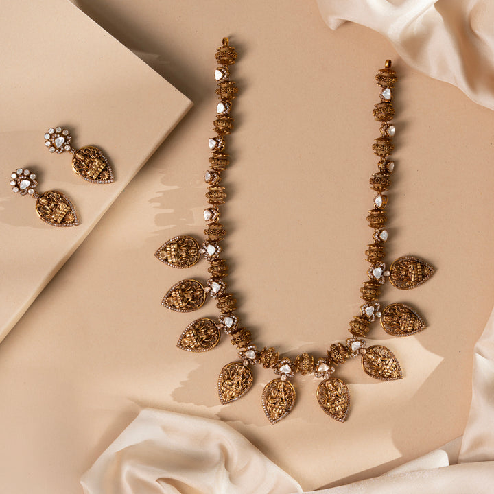 Padma Patra Necklace Set