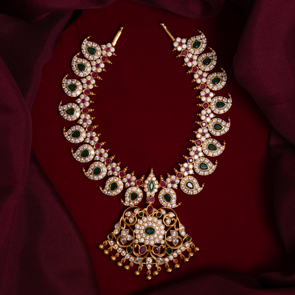 Mangai Ratna Addige Necklace Set