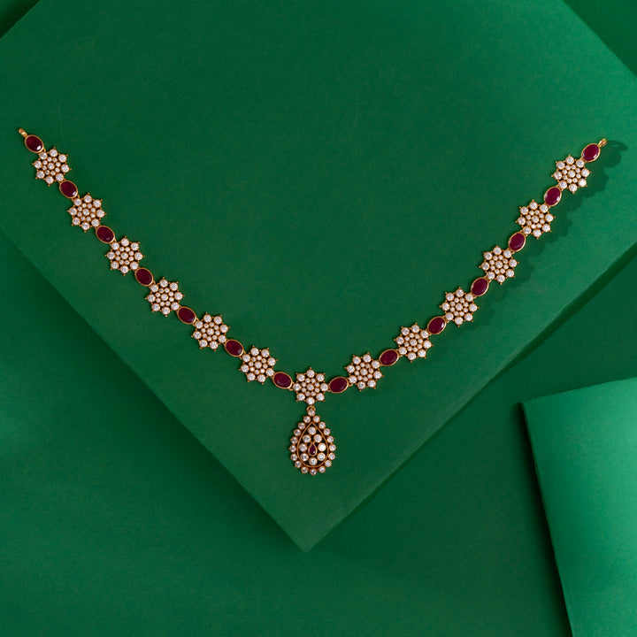 Berry Glint Necklace