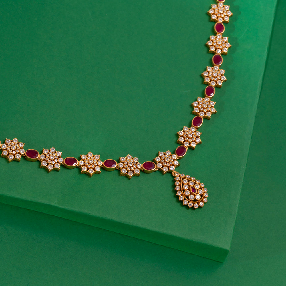 Berry Glint Necklace