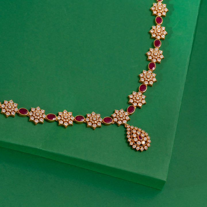 Berry Glint Necklace