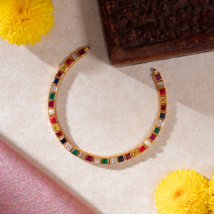 Navakona Necklace