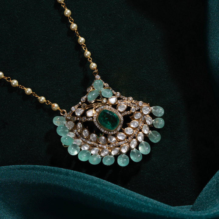 Lunar Legacy Chain Pendant Set