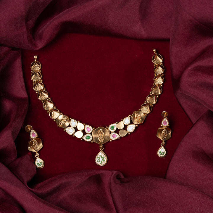 Starry Blossom Necklace Set