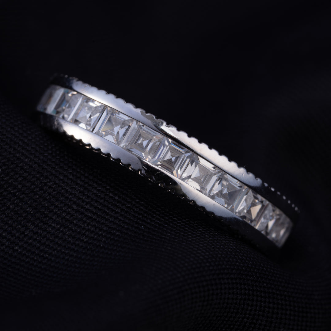 Glimmara Ring