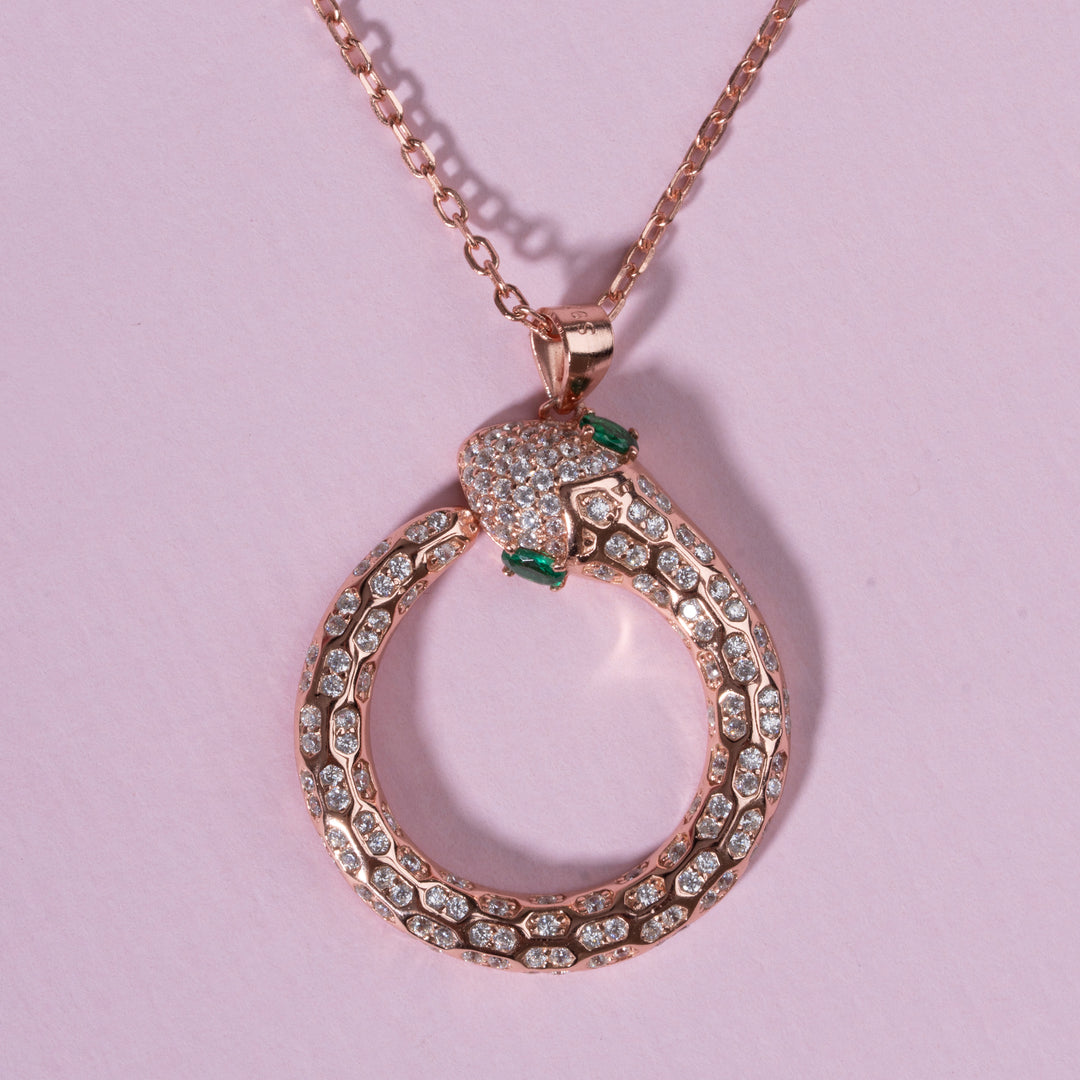 Ananta Coil Chain Pendant