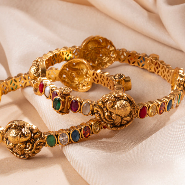Kanganmani Bangles