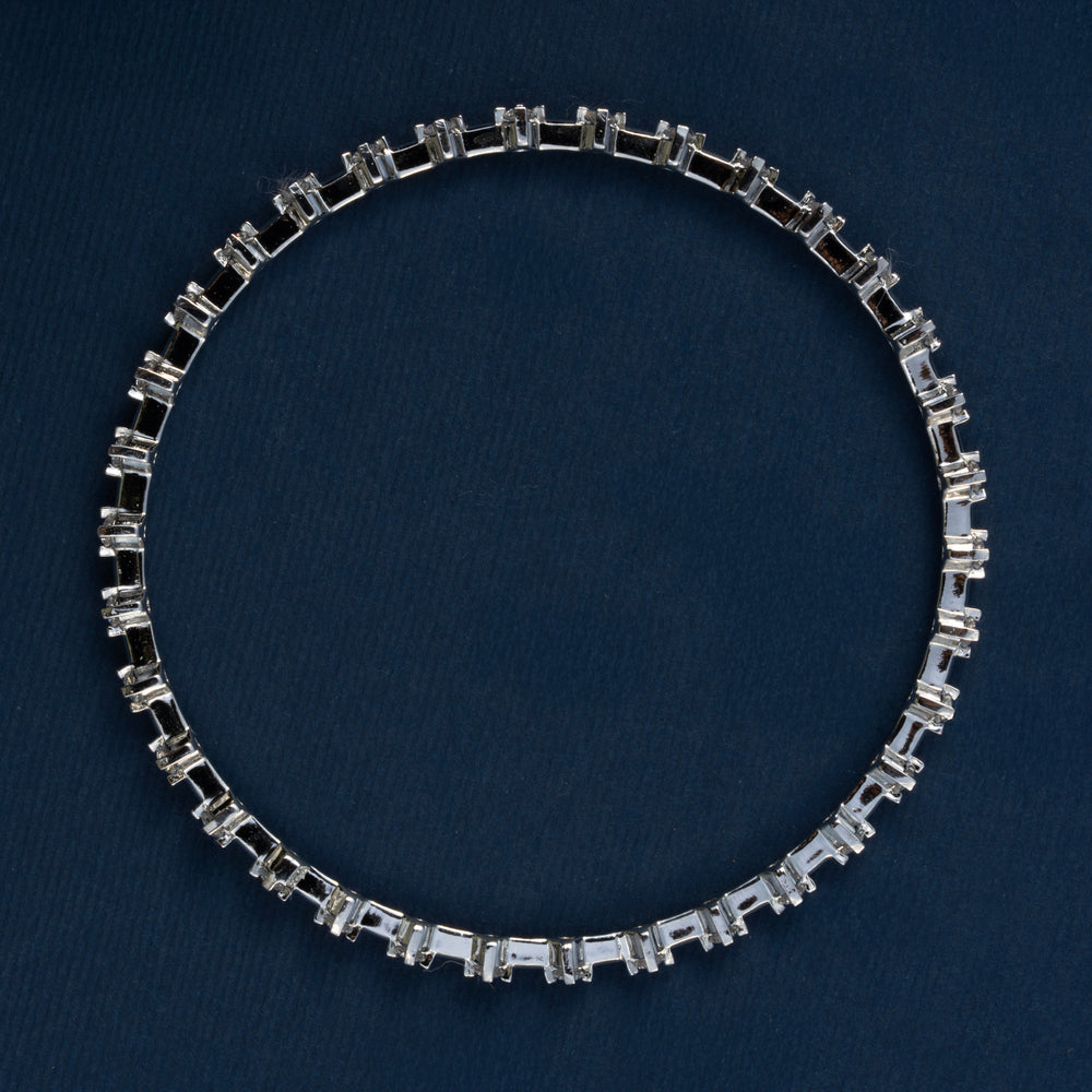 Zyra Loop Bangles